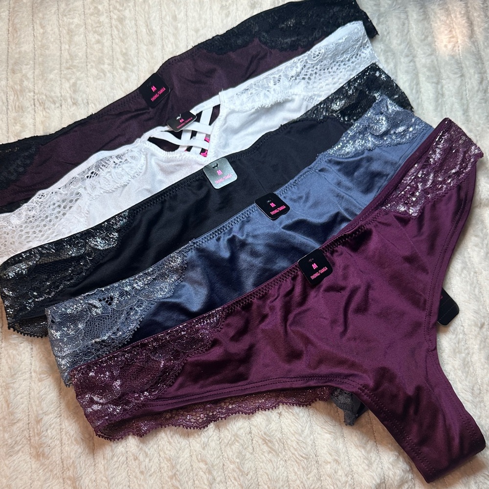 Luxury thongs NWT